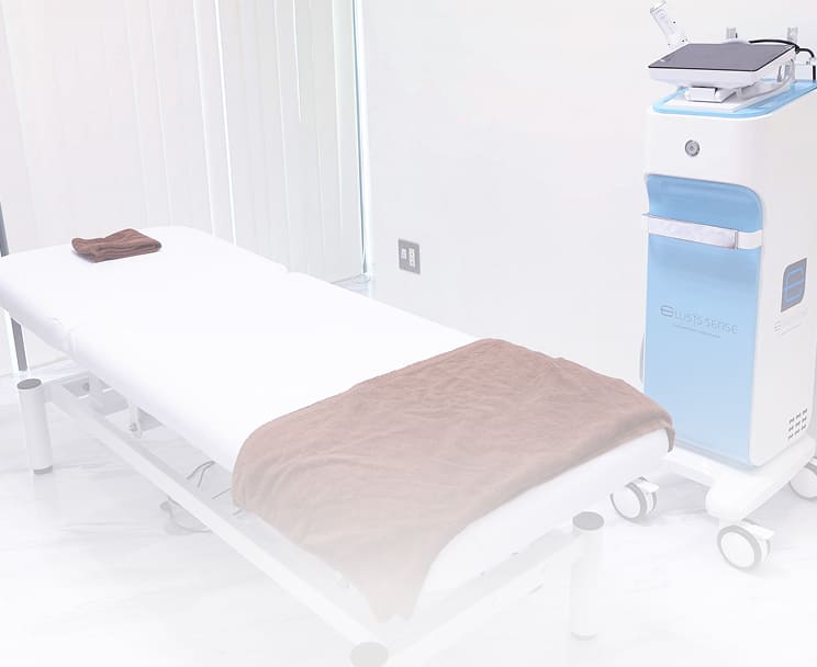Clinic business クリニック事業